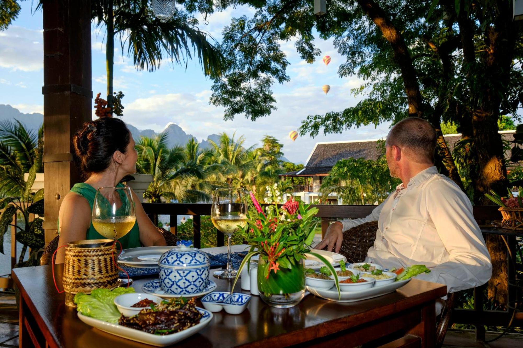Riverside Boutique Resort, Vang Vieng Luaran gambar