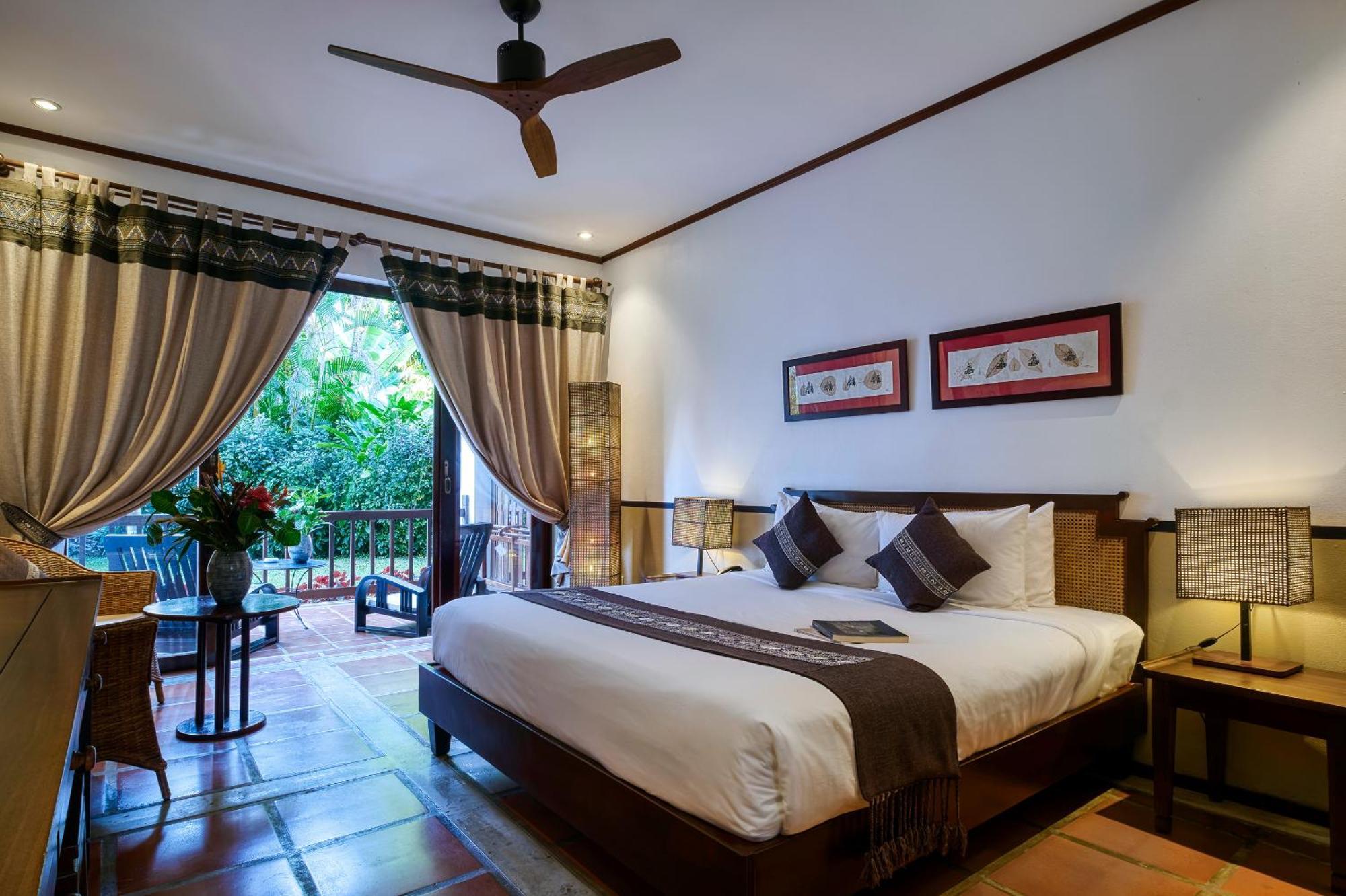 Riverside Boutique Resort, Vang Vieng Bilik gambar
