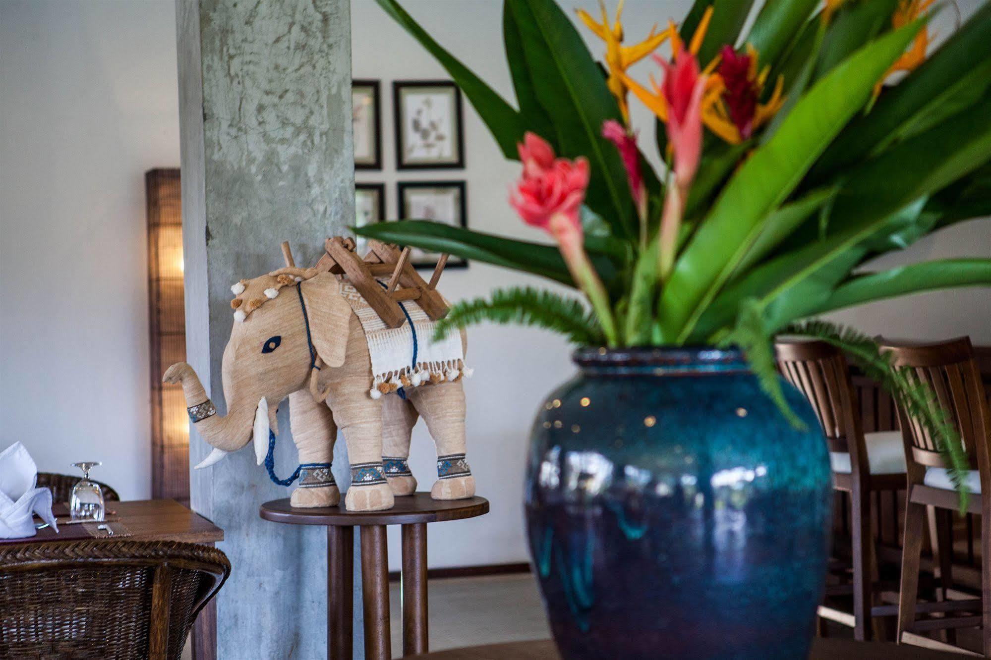 Riverside Boutique Resort, Vang Vieng Luaran gambar